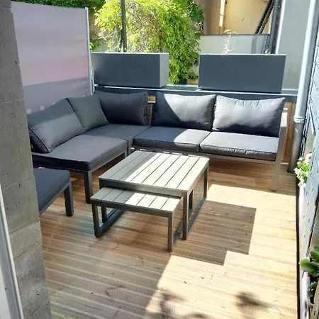 La Tour Pom'pin لا بوربول