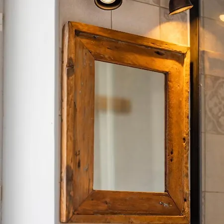 La Tour Pom'pin Отель типа 