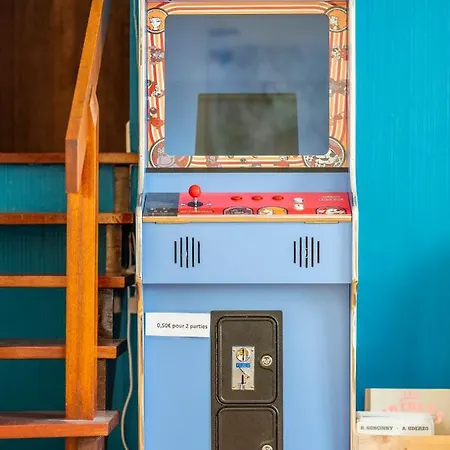 La Tour Pom'pin Отель типа 