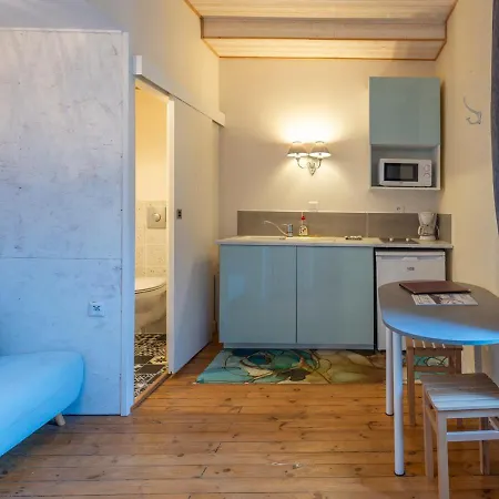 Bed & Breakfast La Tour Pom'pin 3*