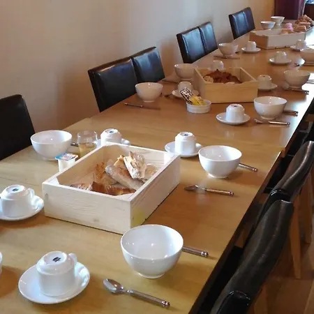 La Tour Pom'pin Отель типа 